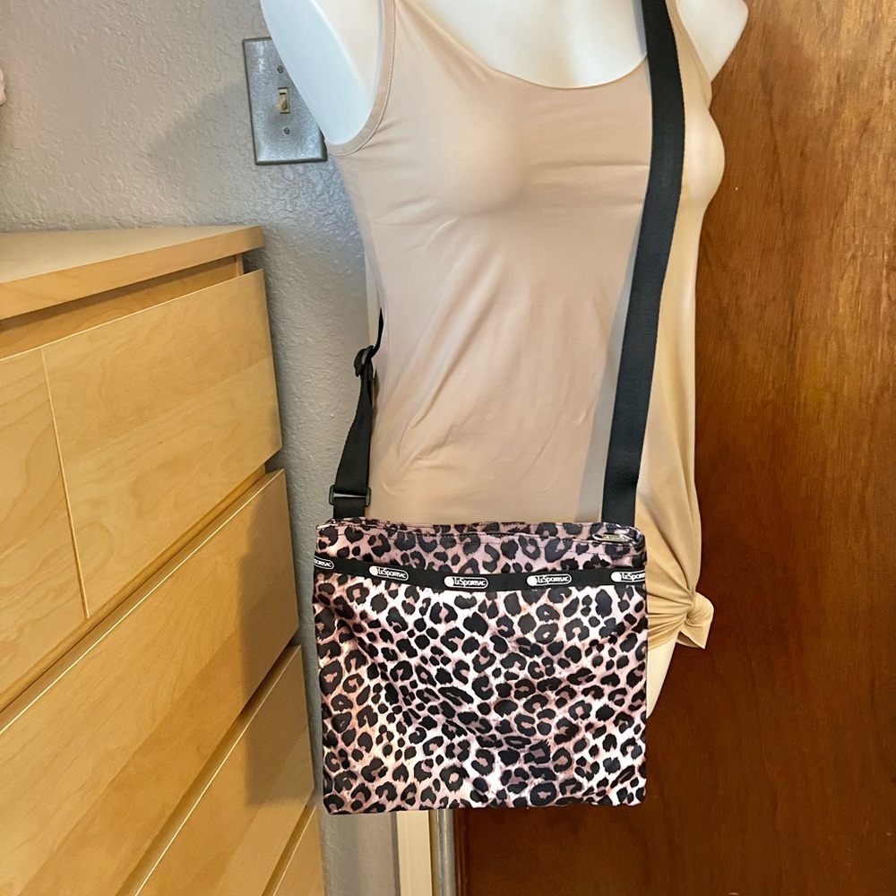 Lesportsac Madison Animal Print Leopard Cheetah Slim Travel Crossbody